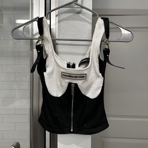 Manière De Vior ‘Vegan Leather Corset Top in white